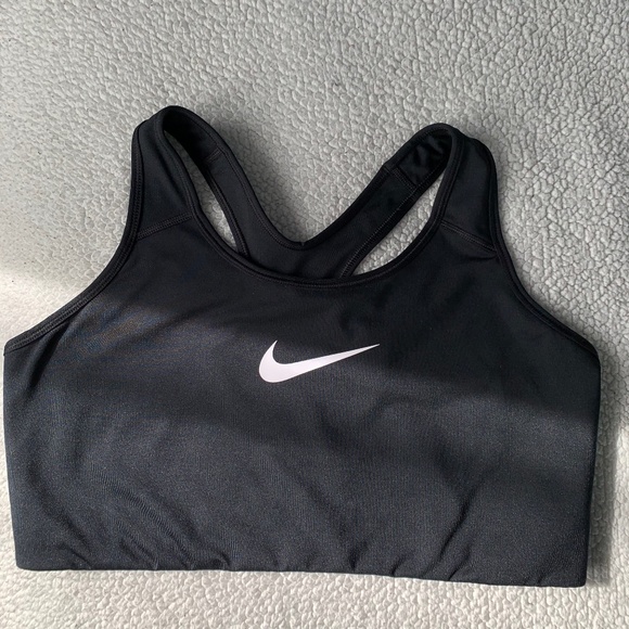 Nike sports bra - Picture 1 of 1
